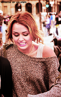 ► Miley Cyrus ou Willa Holland • hey soul sister ♫ Mc11-25e6e68